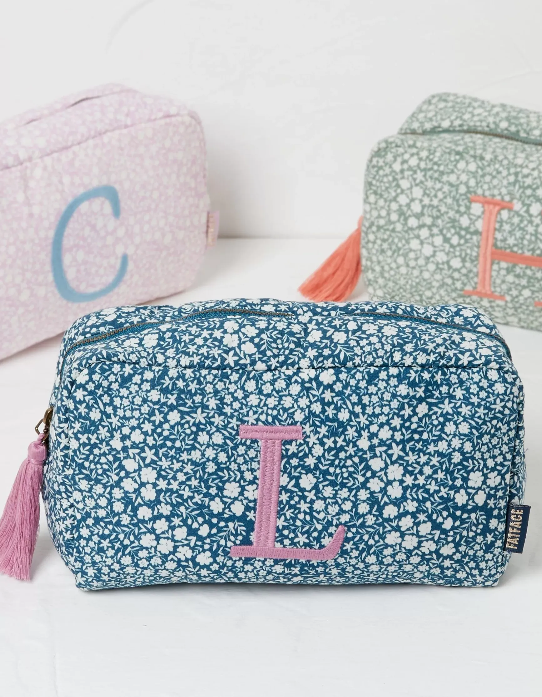 FatFace Alphabet Make Up Bag A-L|Women View All