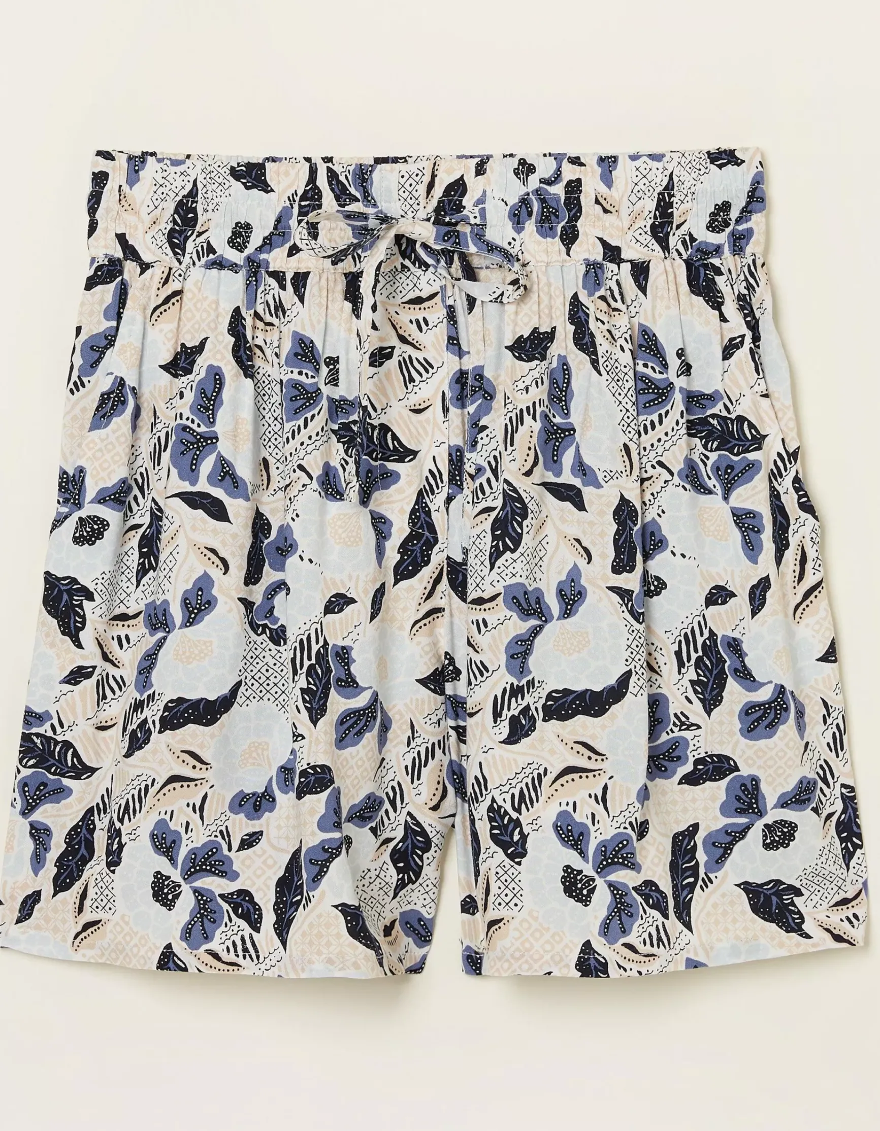 FatFace Batik Flower Flippy Shorts|Women Shorts
