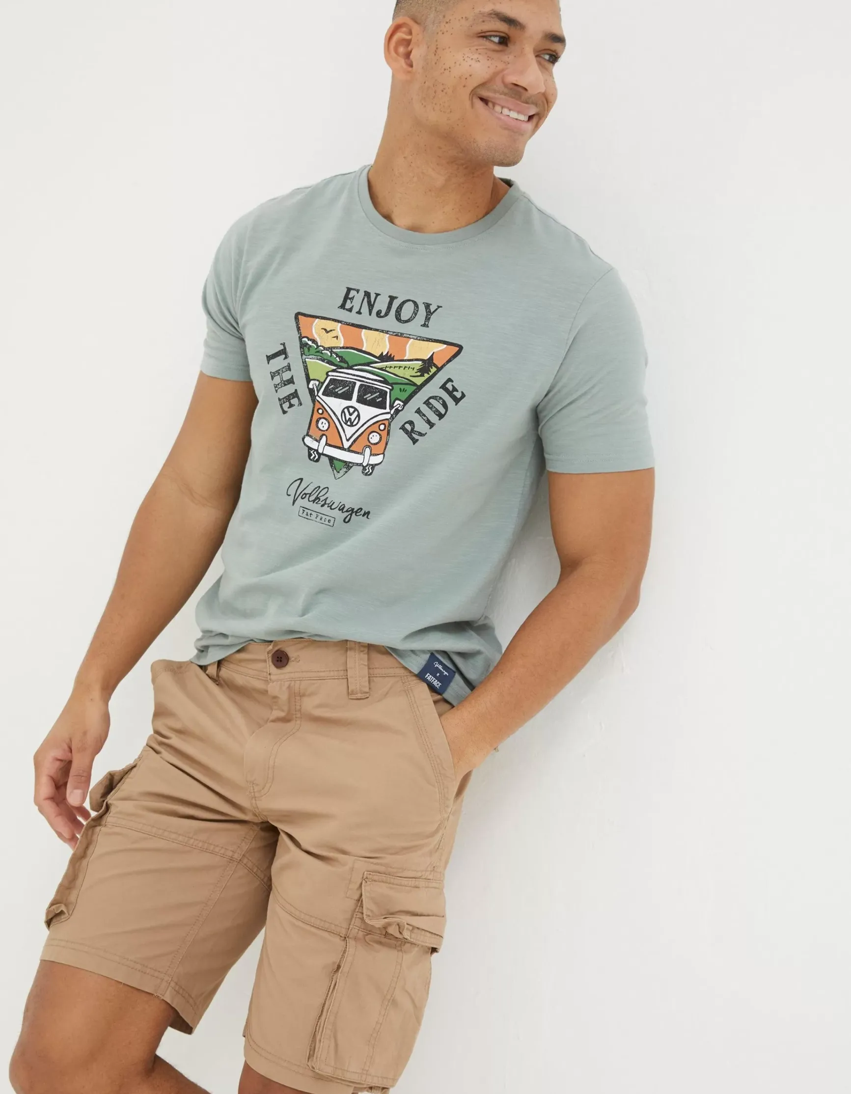 FatFace Bude Lightweight Cargo Shorts|Men View All