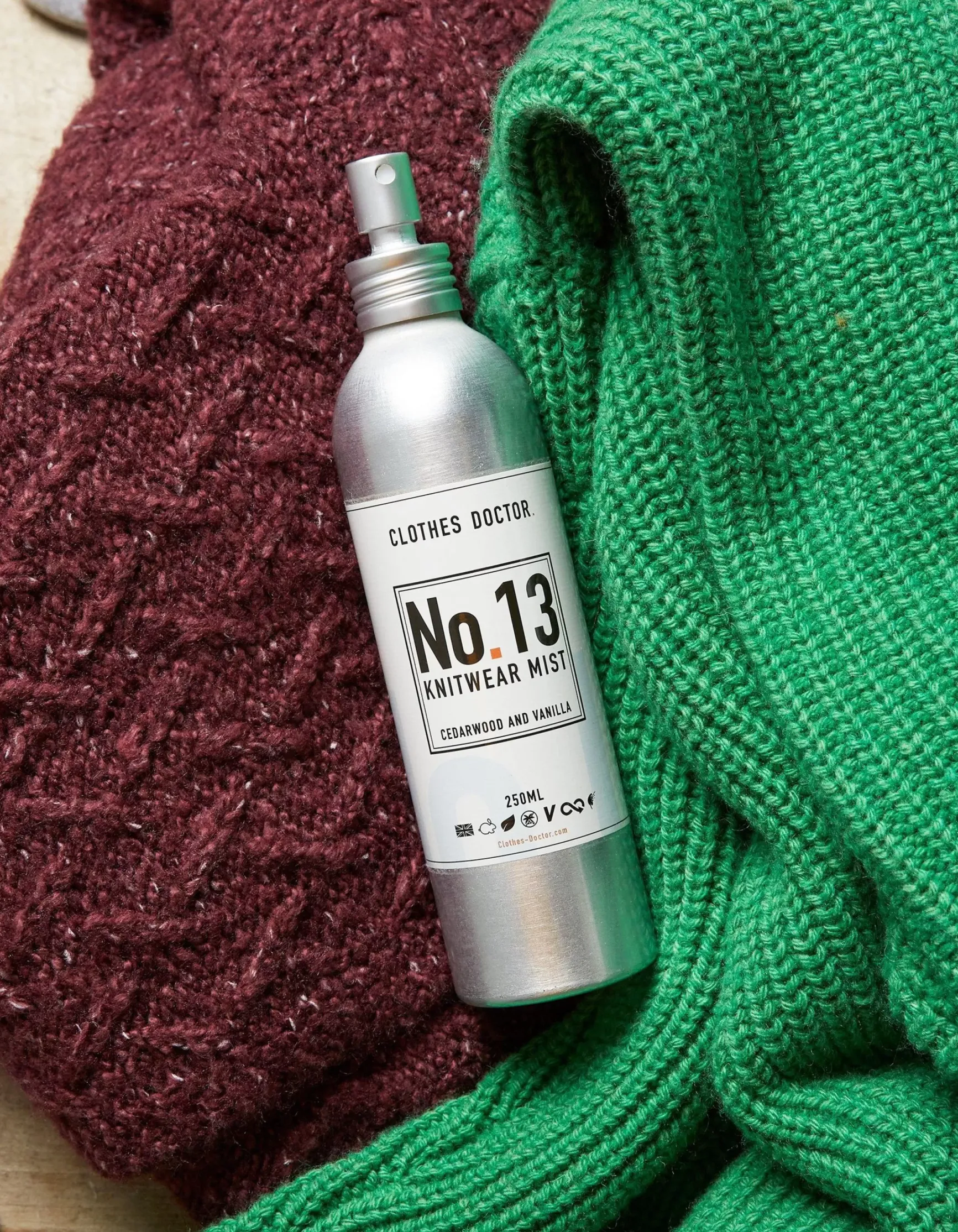 FatFace Cedarwood And Vanilla Knitwear Mist|Gifts Clothing Care