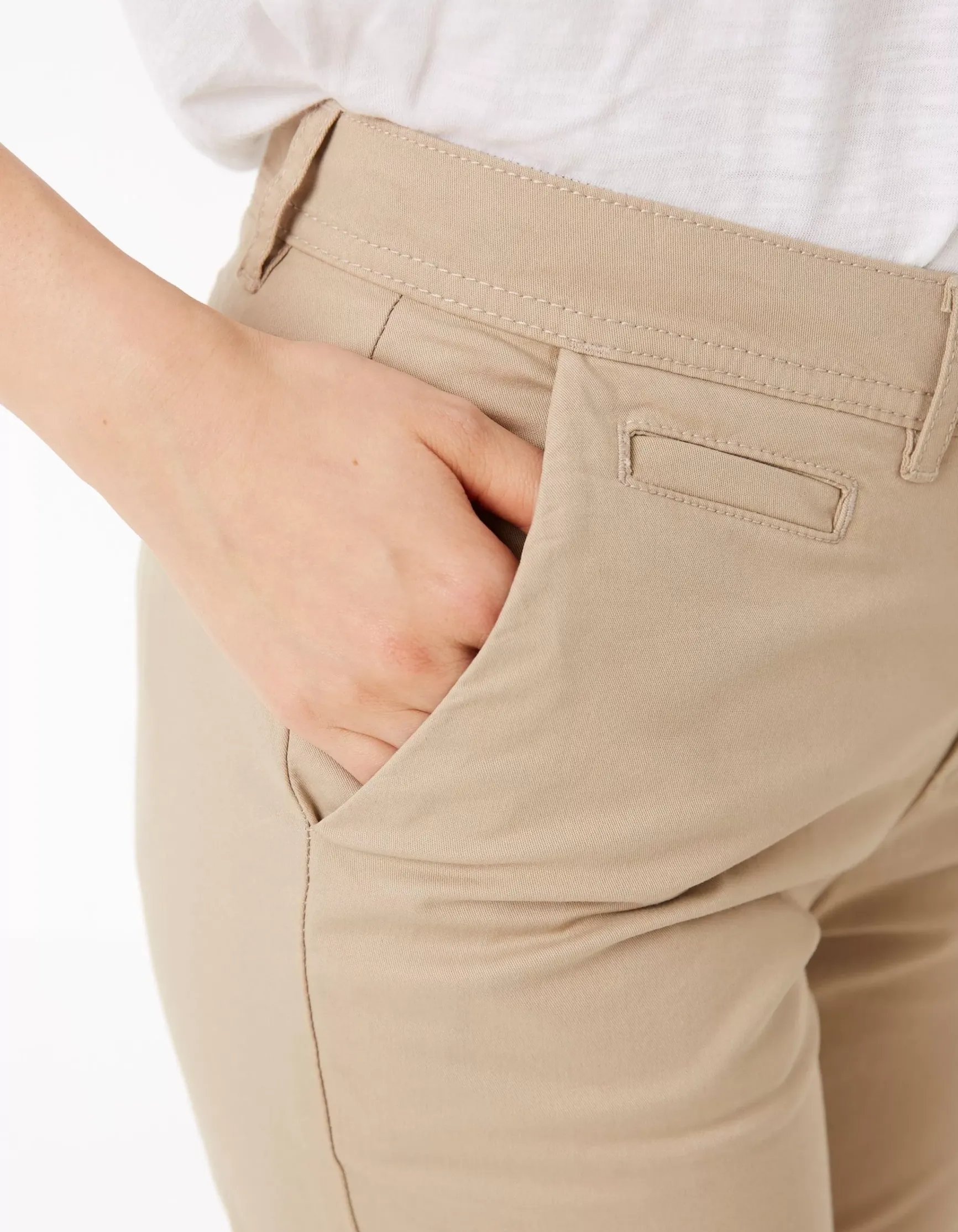 FatFace Falmouth Bermuda Chino Shorts|Women Shorts