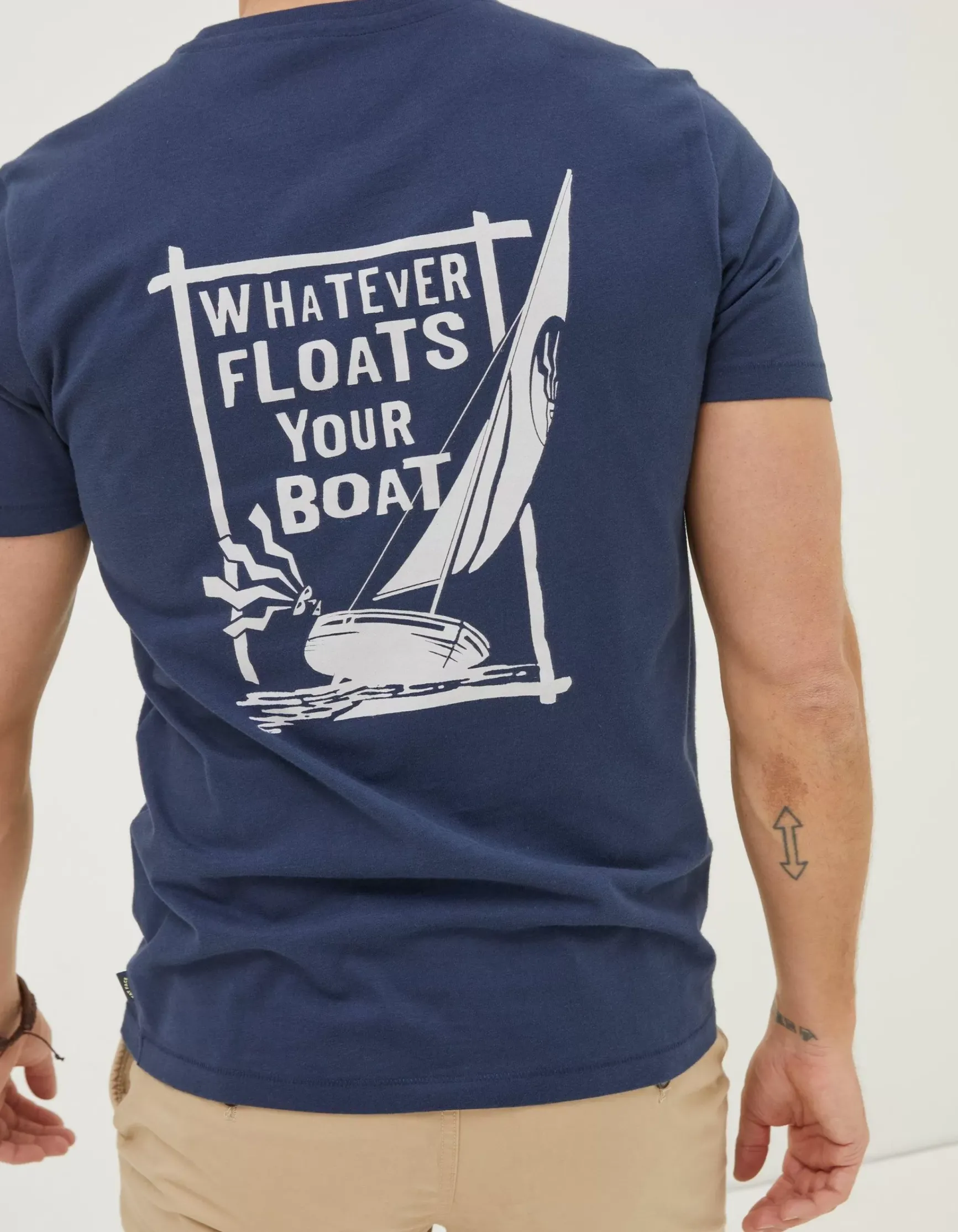 FatFace Float Your Boat T-Shirt|Men T-Shirts