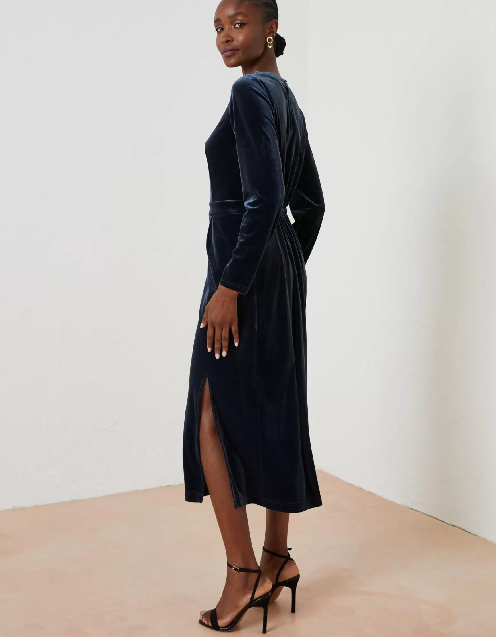 FatFace Haldon Velvet Midi Dress|Women Dresses
