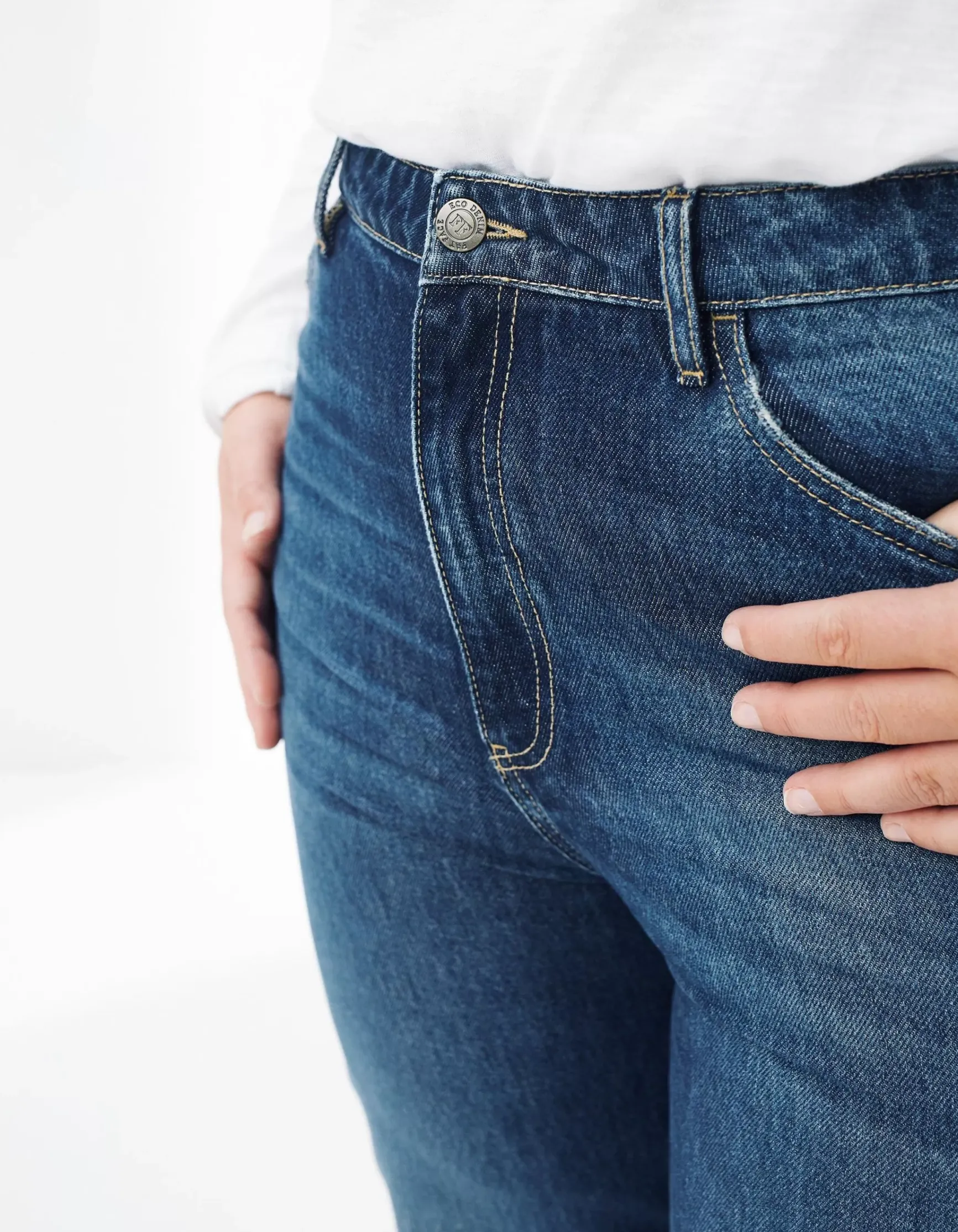 FatFace Mom Jeans|Women Jeans & Dungarees