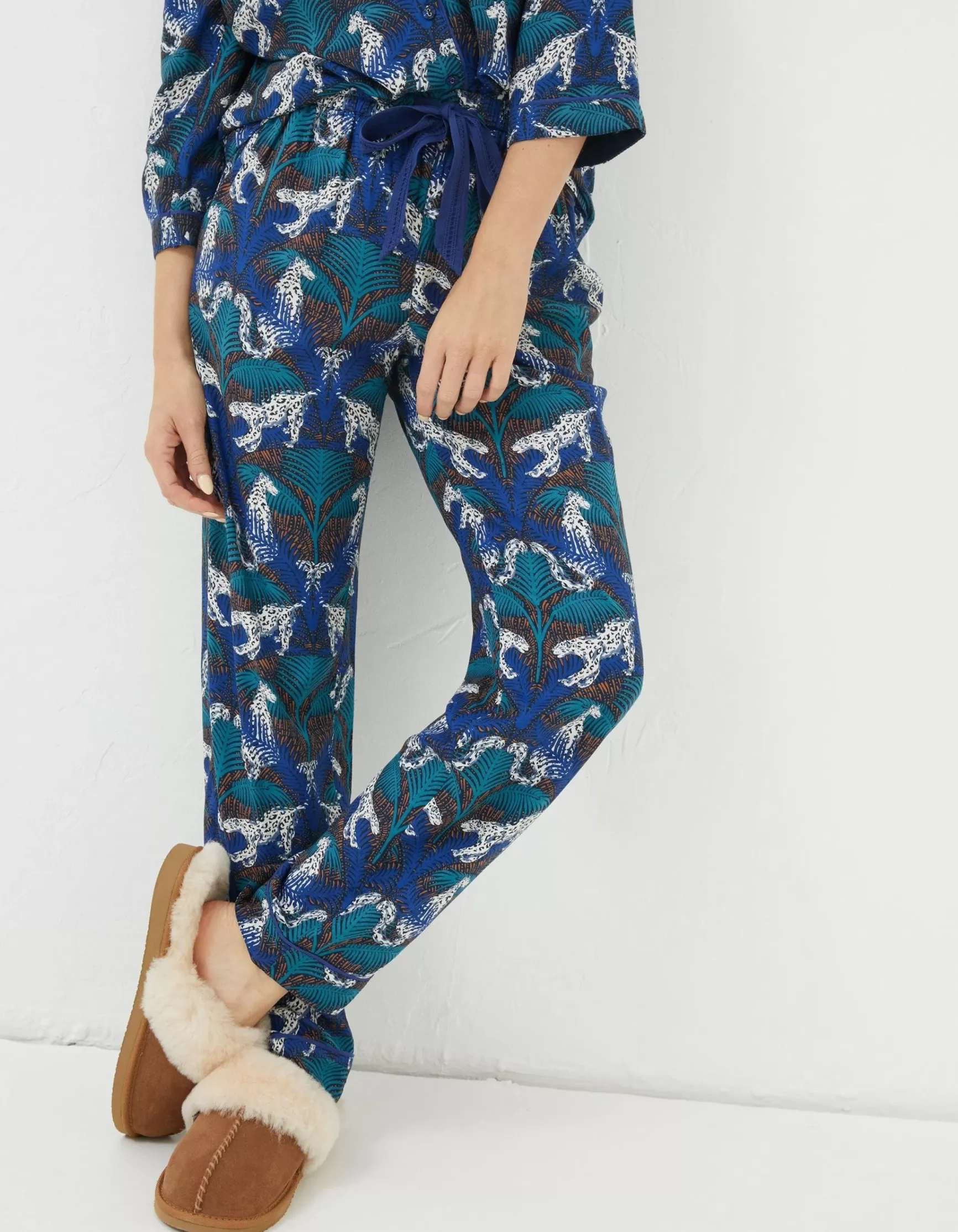 FatFace Sadie Snow Leopard Pyjama Bottoms|Women View All