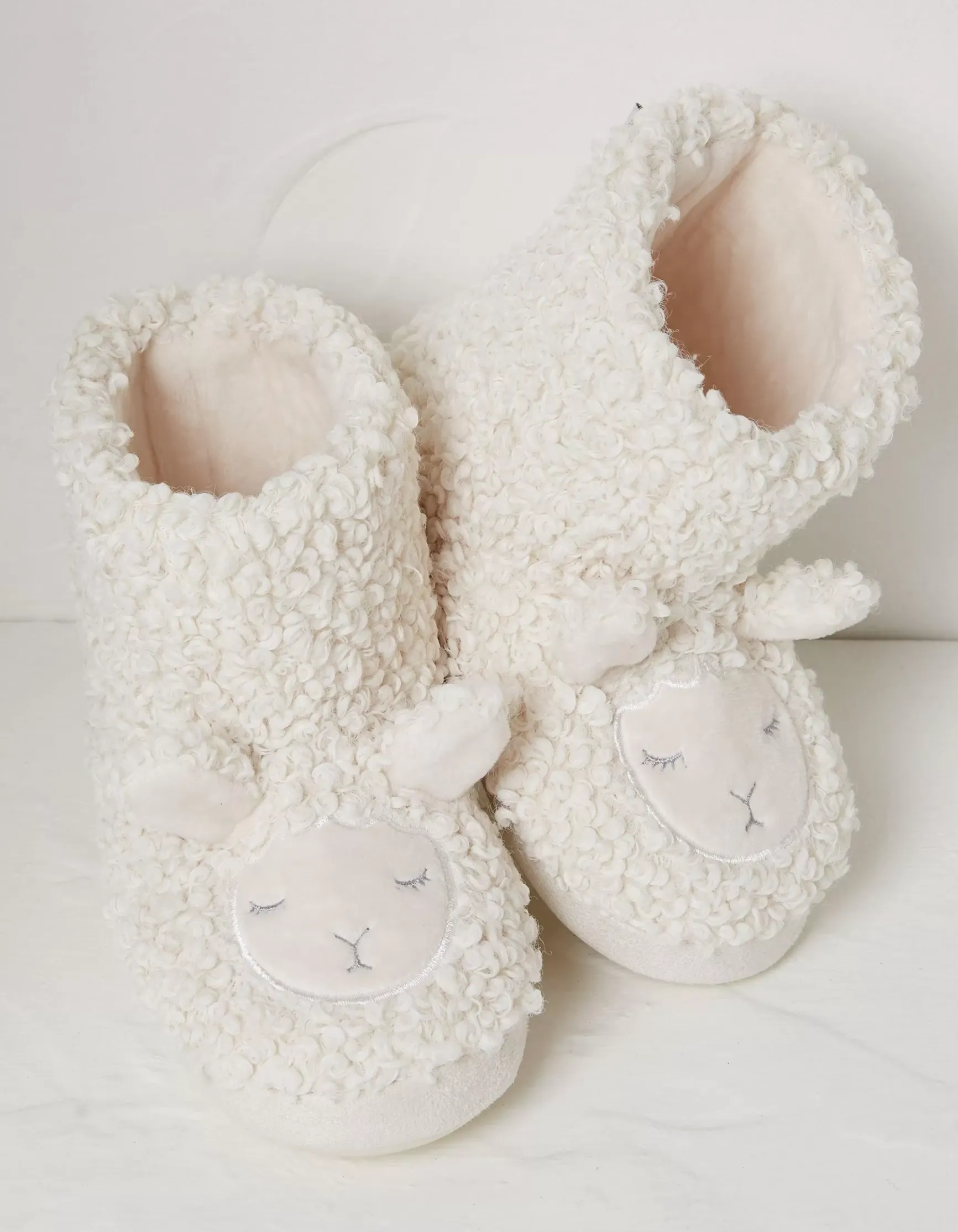 FatFace Shelter Stevie Sheep Slipper Boot|Boys View All