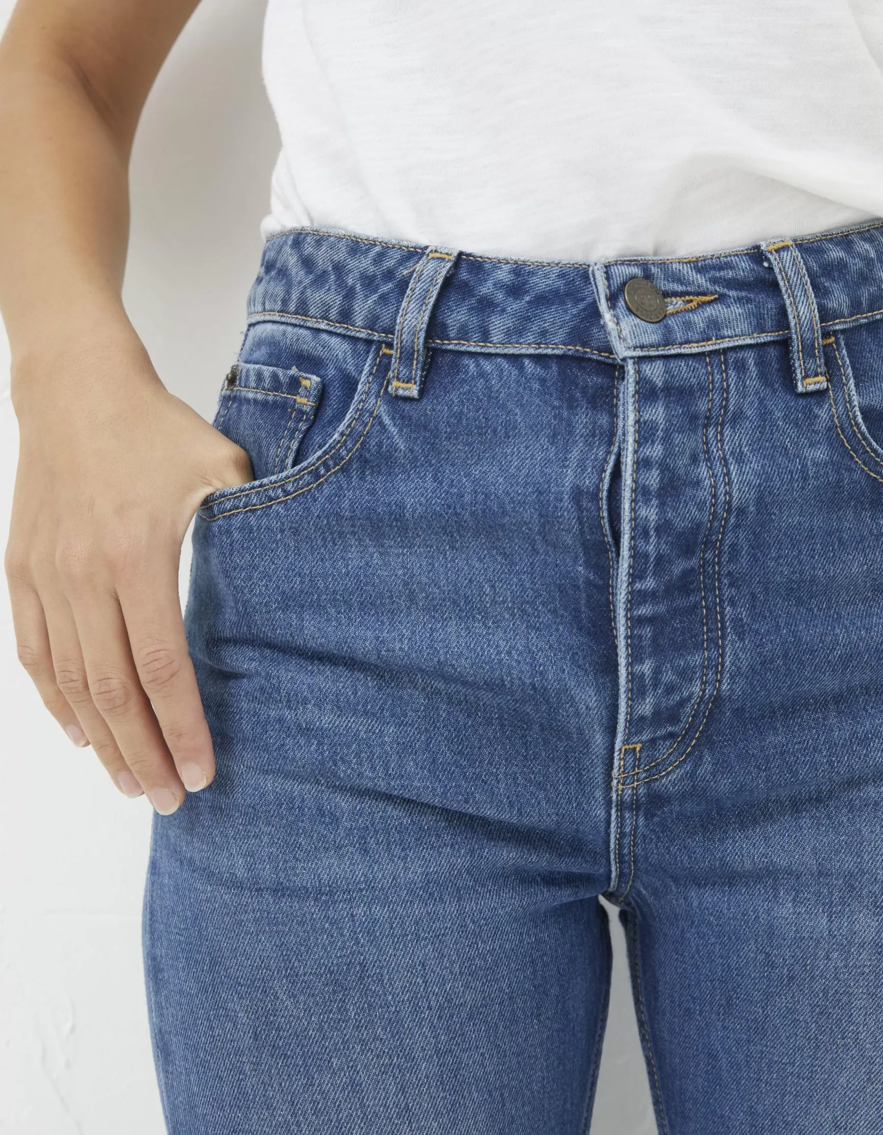 FatFace Sutton Straight Leg Jeans|Women Jeans & Dungarees