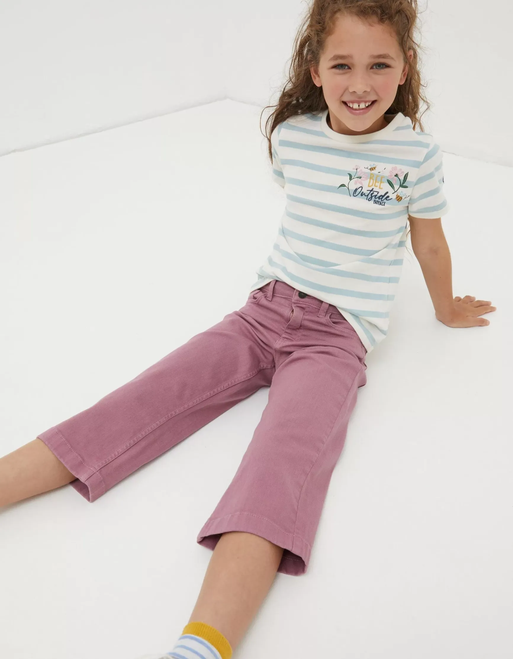 FatFace Willow Wide Leg Coloured Cropped Jeans|Girls View All